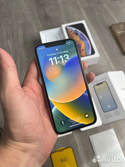 iPhone Xs, 64 ГБ
