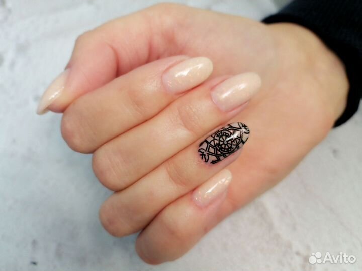 Маникюр, педикюр, наращивание