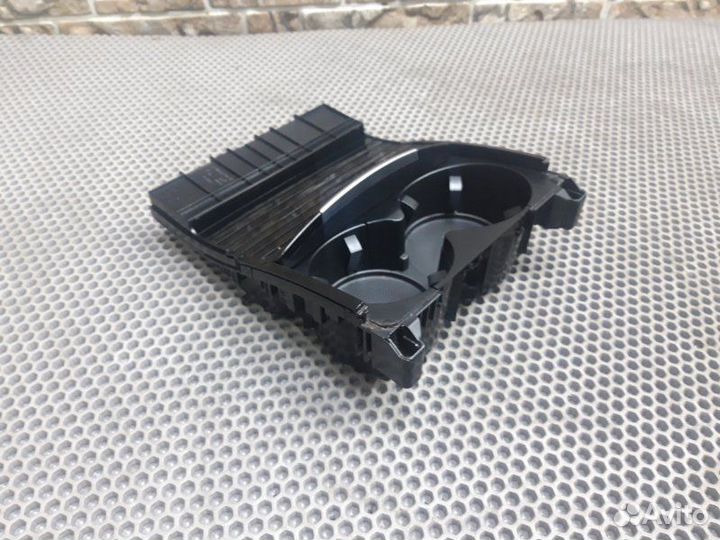 Накладка центральной консоли передняя