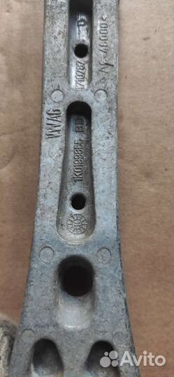 Опора двигателя нижняя Volkswagen Jetta 6