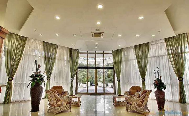 Гостиница, 800 м²