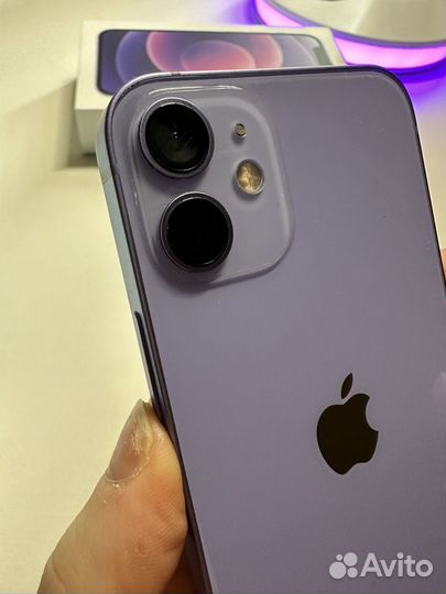 Телефон iPhone 12 mini
