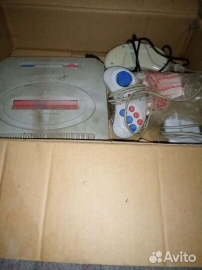 Игровая приставка