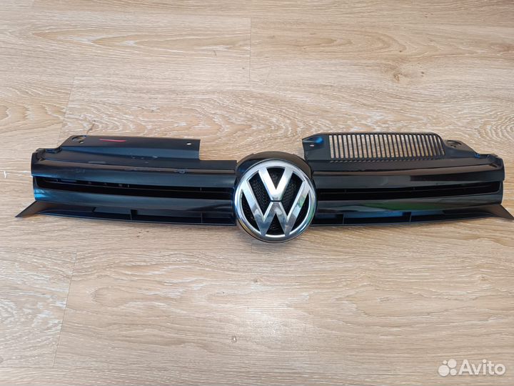 Решетка радиатора Volkswagen Golf 6