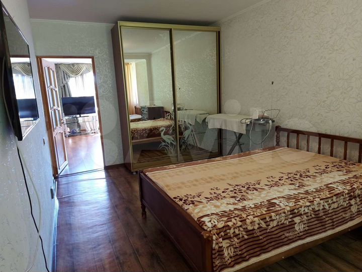 2-к. квартира, 58 м², 5/5 эт.