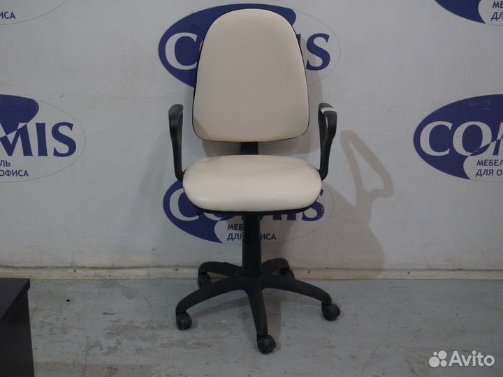 Кресло офисное компьютерное