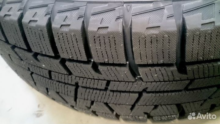 Yokohama Ice Guard IG50+ 245/45 R17 99Q
