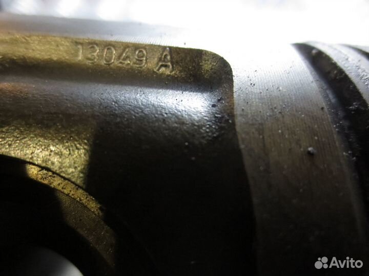 Поршень Mercedes-Benz 13049A