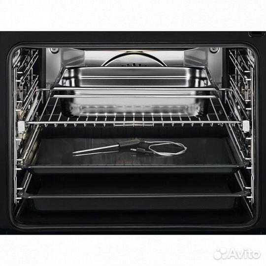 Духовой шкаф AEG BSR892330M