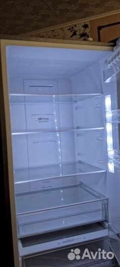 Холодильник двухкамерный