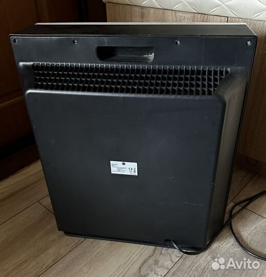 Очиститель и ионизатор воздуха equation