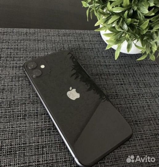 iPhone 11, 64 ГБ