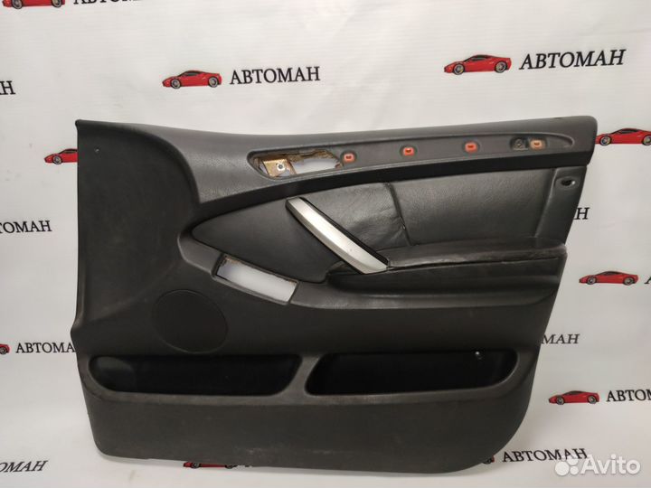 Обшивка правая с дефектом BMW X5 2000-2007