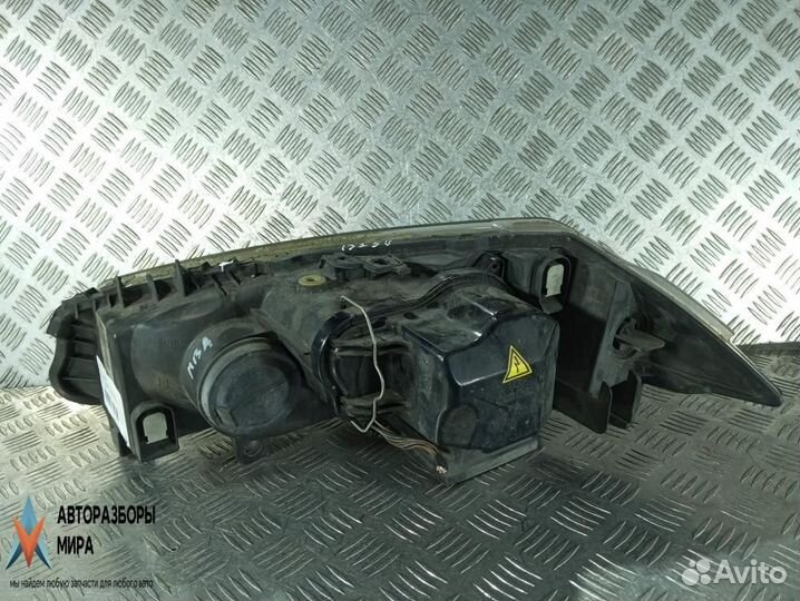 Фара правая Renault Megane 2 рест. 2007 89312749