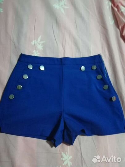 Платье Desigual. Шорты Morgan