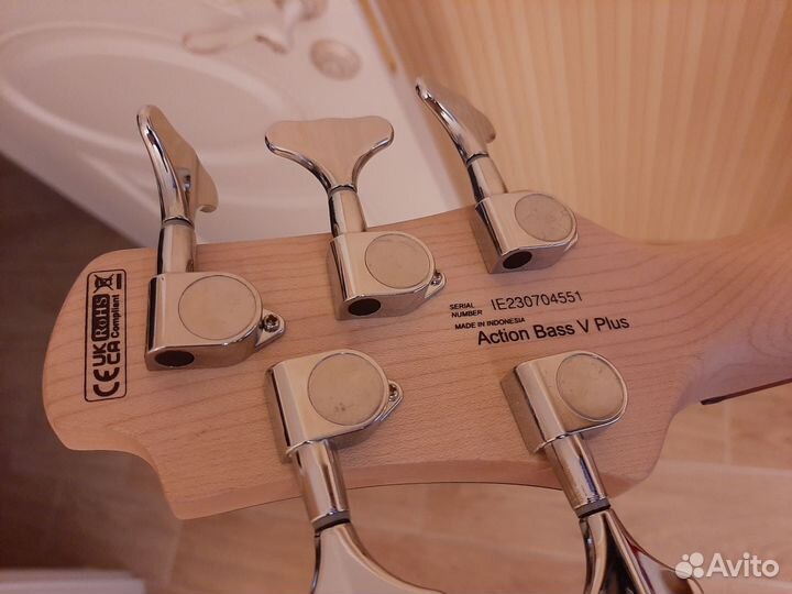 Бас гитара 5 струн Cort Action Bass V Plus