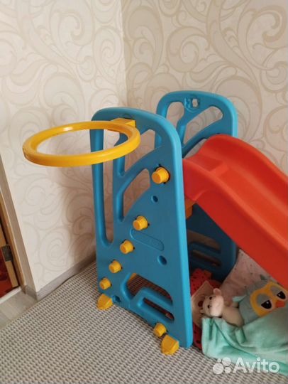 Детская горка пластиковая