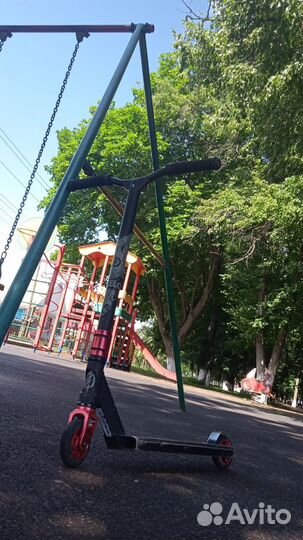 Трюковой самокат oxelo