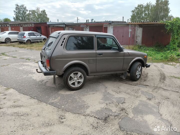 LADA 4x4 (Нива) 1.7 МТ, 2020, 116 000 км