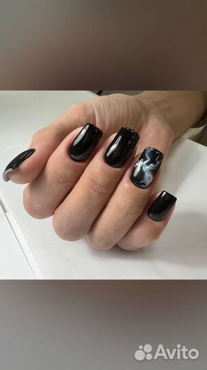 Маникюр,Педикюр,Наращивание ногтей