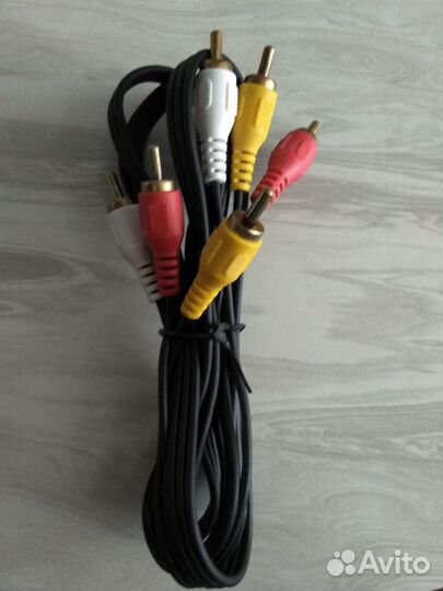 Кабель 3 RCA - 3 RCA