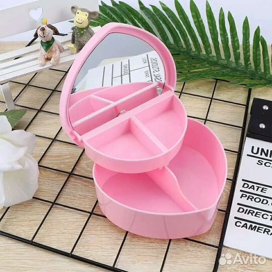 Шкатулка для украшений новая