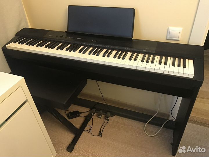 Электронное пианино Casio Privia PX-150