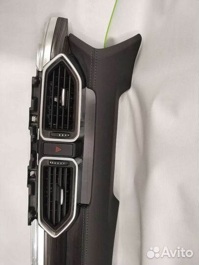 Накладка на торпедо Mazda CX-5