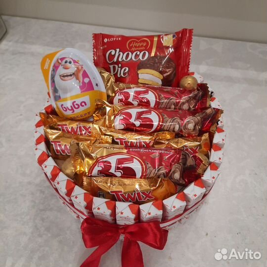 Подарок из конфет дарю без повода