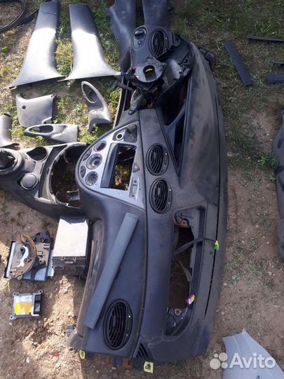 Пластик салона форд фокус 1