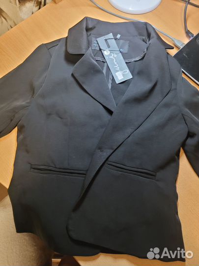 Пиджак женский 42 44