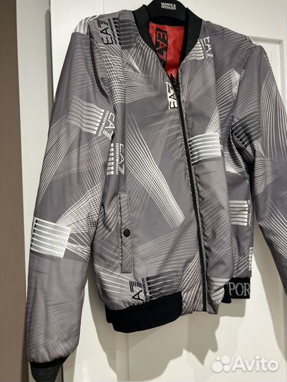 Armani exchange бомбер