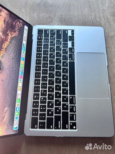 Apple MacBook Air 13 2022 m2 256