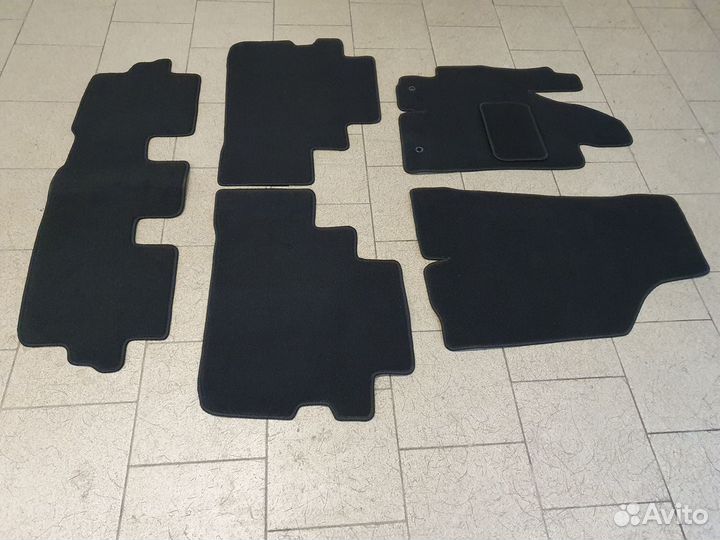 Коврики в салон Toyota Highlander 2 (2007-2013) 3р