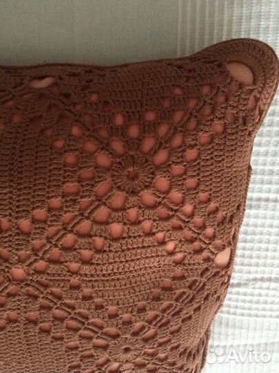 Подушка диванная (бабушкин квадрат)