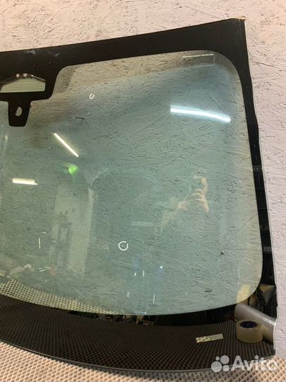 Стекло лобовое Bmw X7 G07 B58B30N 2020