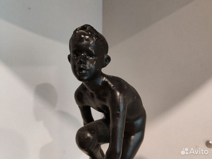 Каслинское литье мальчик перекупался