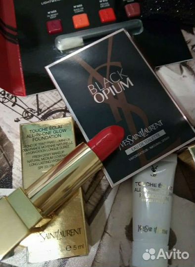 Косметика YSL, Guerlain, Armani, Clarins