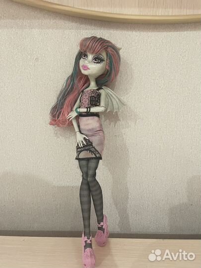 Кукла Монстер Хай Рошель в хорошем состоянии