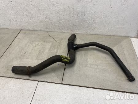 Патрубок системы охлаждения