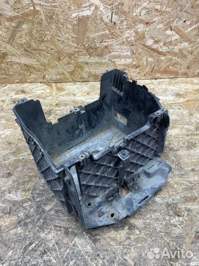 Площадка под акб renault fluence