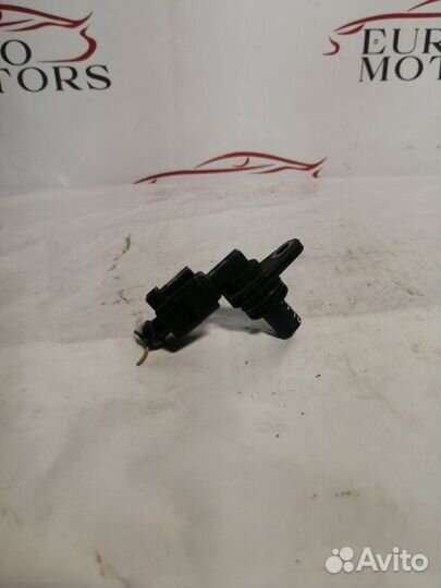 Датчик положения распредвала Audi