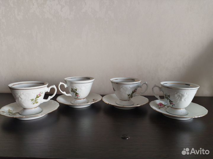 Набор из чайных пар на 4 персоны. Польша. 