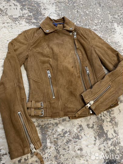Куртка замшевая демисезонная 42