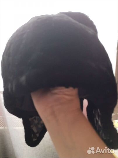 Женские меховые шапки