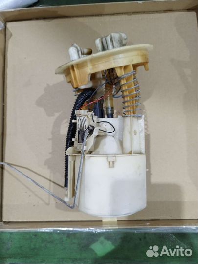 Насос топливный renaultНасос топливный 7700431718