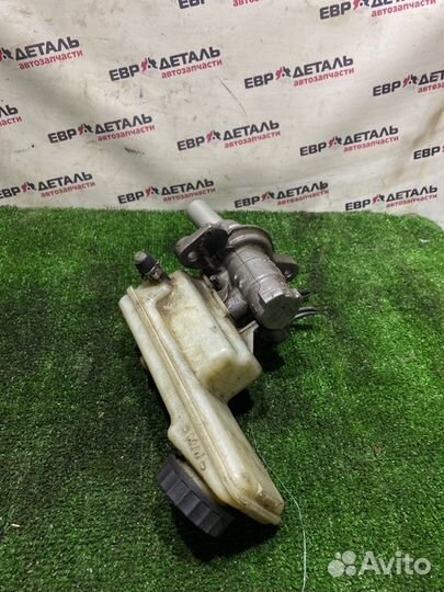 Главный тормозной цилиндр Renault Megan 2 седан