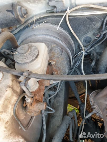 Тормозной ваккум в сборе toyota cresta gx81