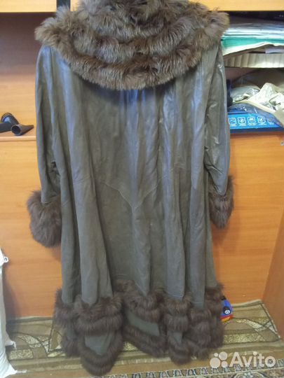 Шикарное кожаное пончо