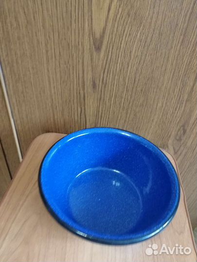 Миска эмалерованная новая